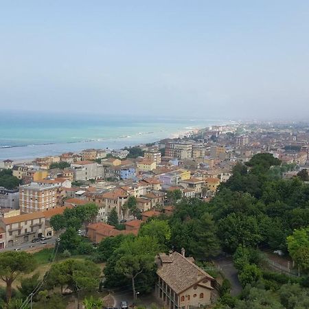Casa Di Mary Lägenhet Grottammare Exteriör bild